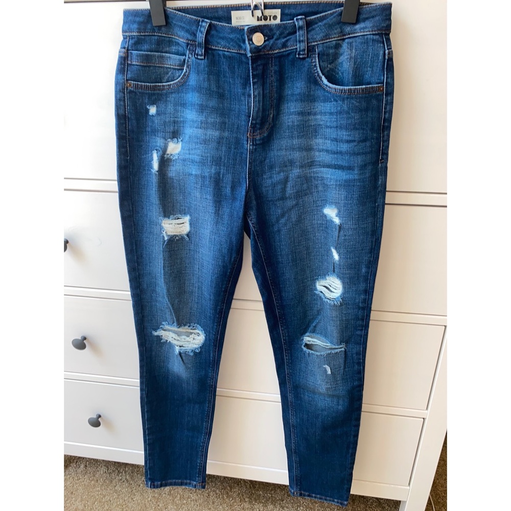 Topshop Moto crop distressed jeans